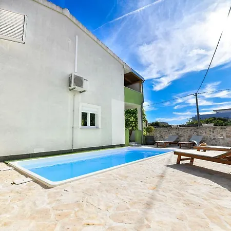 Medun- Private Pool, Bbq, Parking, Airconditioning - Ae1084 * Zadar